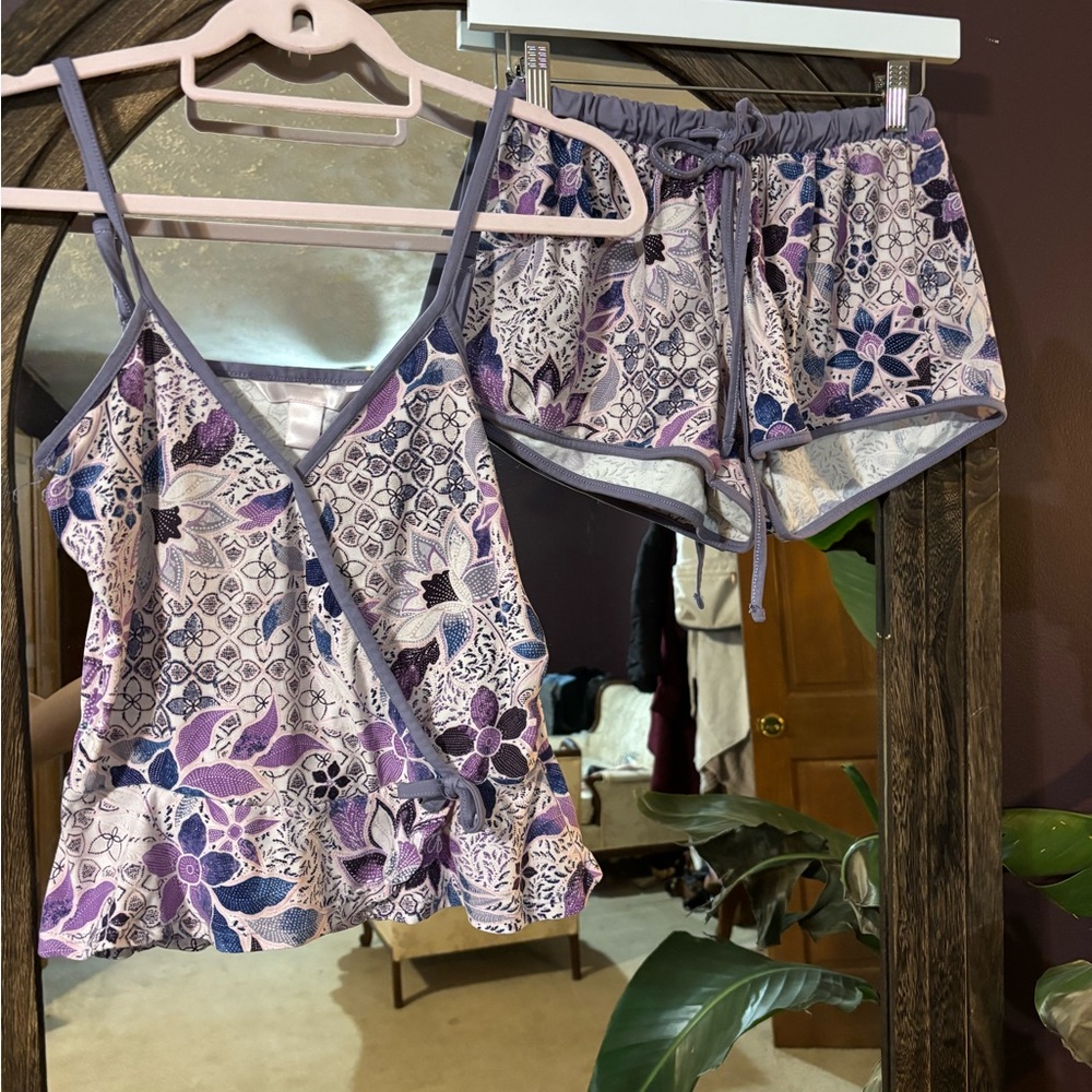 Vintage Victoria’s Secret Purple Floral Wrap Cami & Tap Shorts Set 💜✨